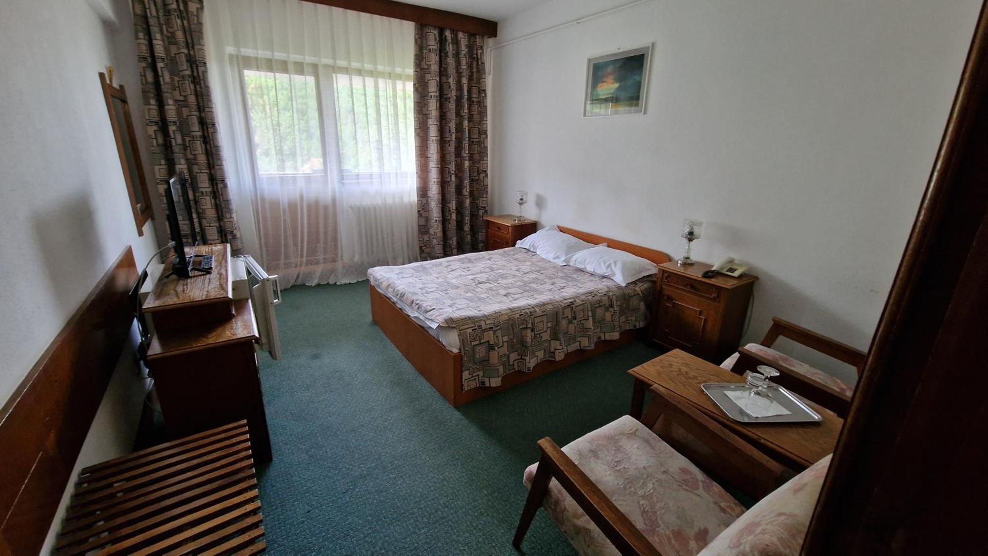 Hotel Bradul - Covasna Dış mekan fotoğraf