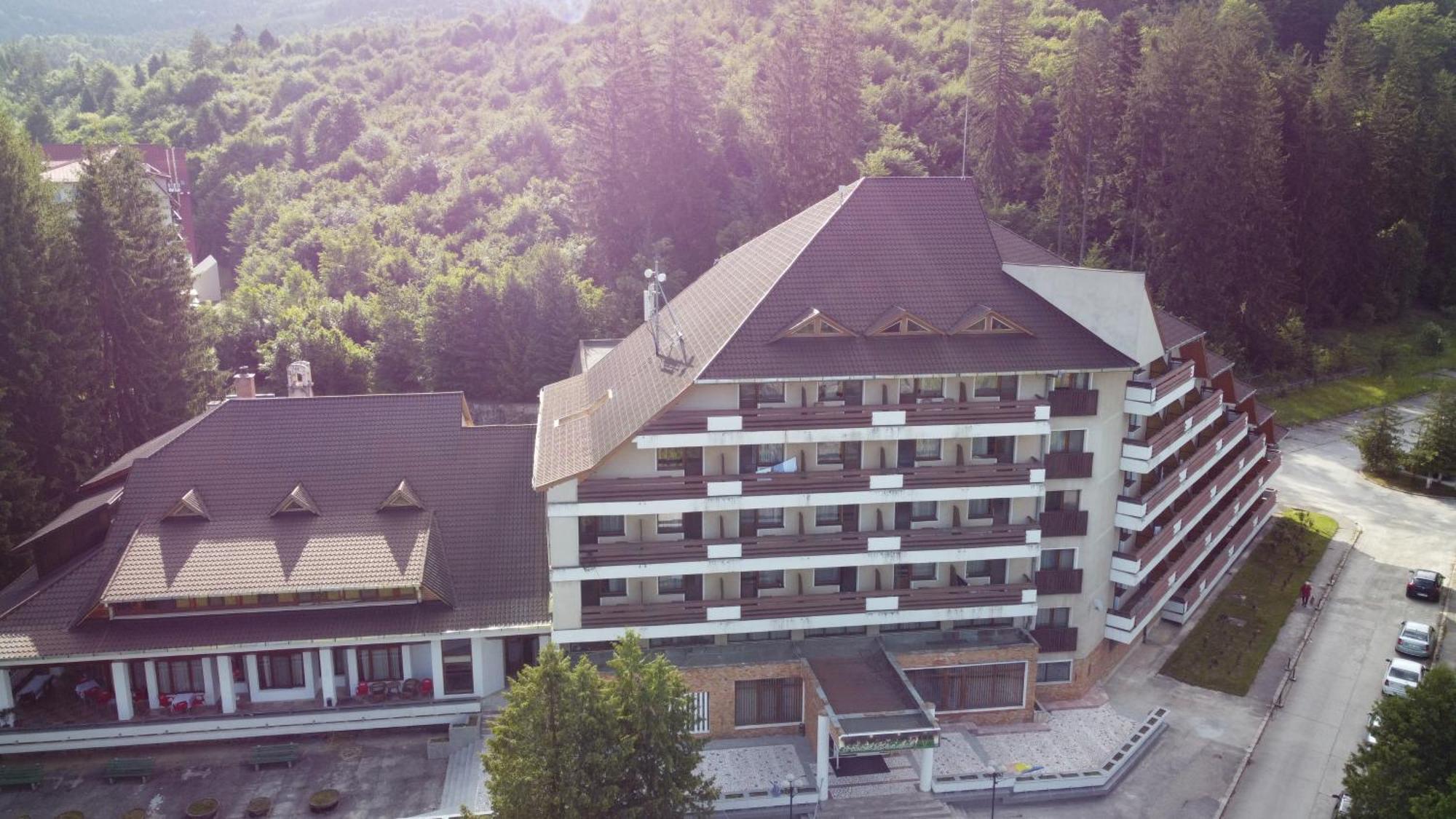 Hotel Bradul - Covasna Dış mekan fotoğraf